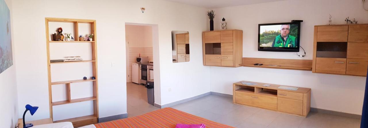 Apartmani Zem, Krk คิร์ก ภายนอก รูปภาพ
