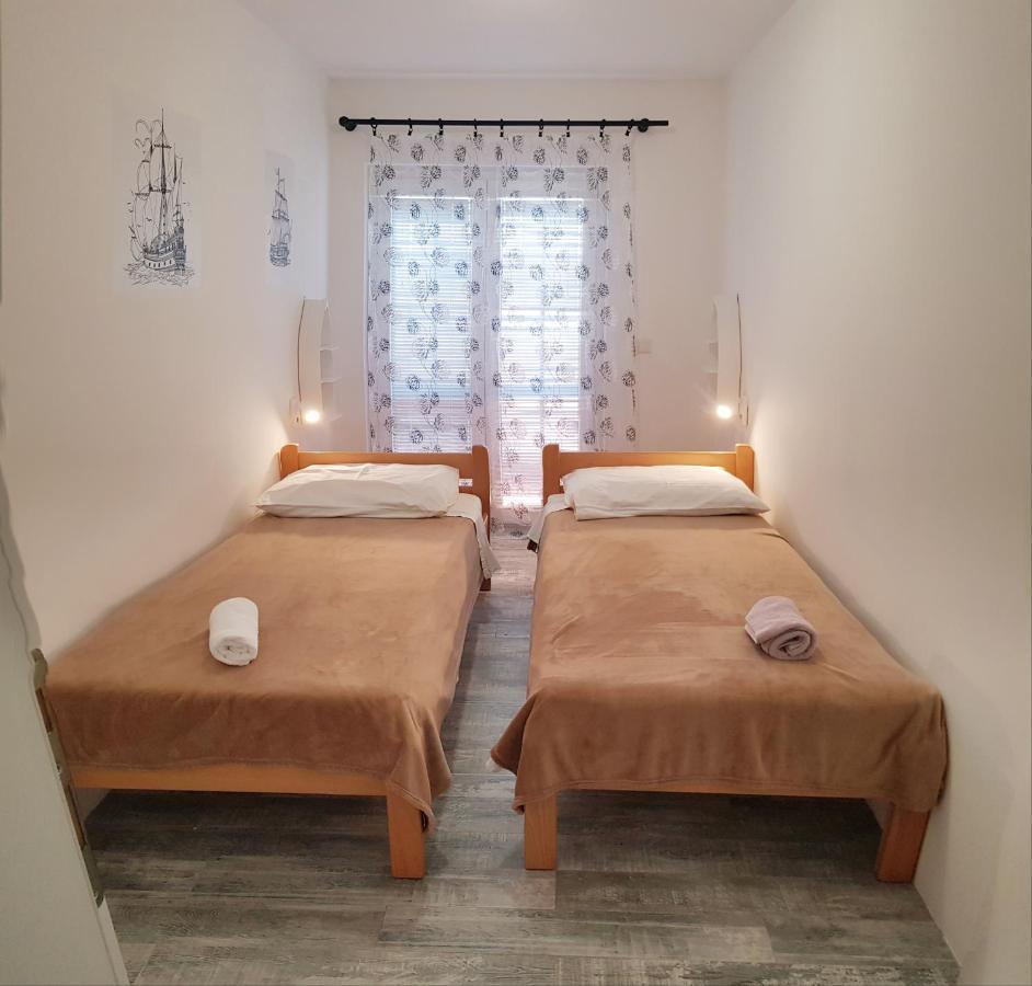 Apartmani Zem, Krk คิร์ก ภายนอก รูปภาพ